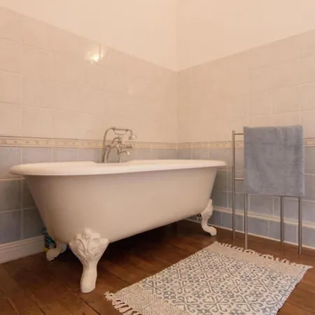 Le Petit Chateau Dom wakacyjny