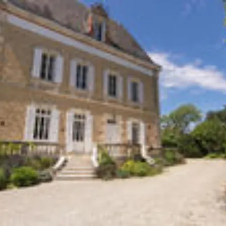 Dom wakacyjny Le Petit Chateau *