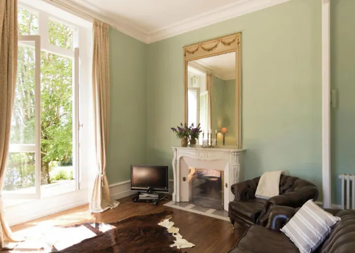 Le Petit Chateau بيت للعطل