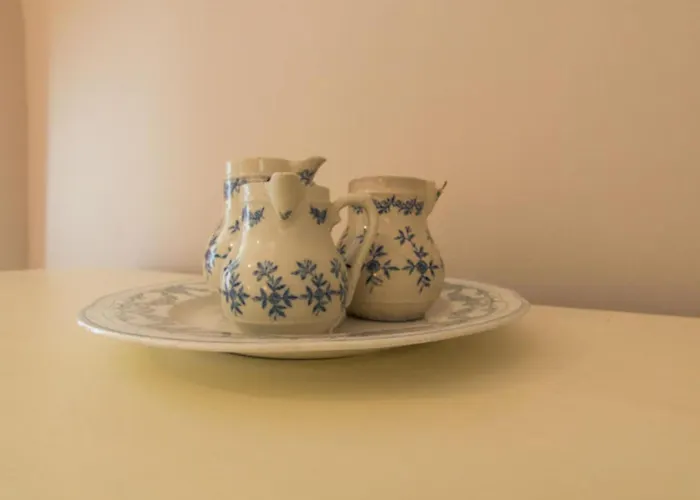 Le Petit Chateau بيت للعطل Brouchaud