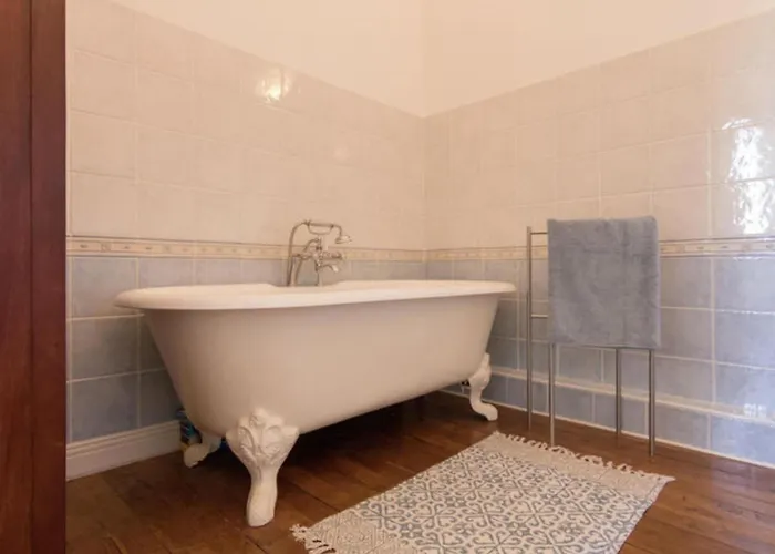 Le Petit Chateau بيت للعطل